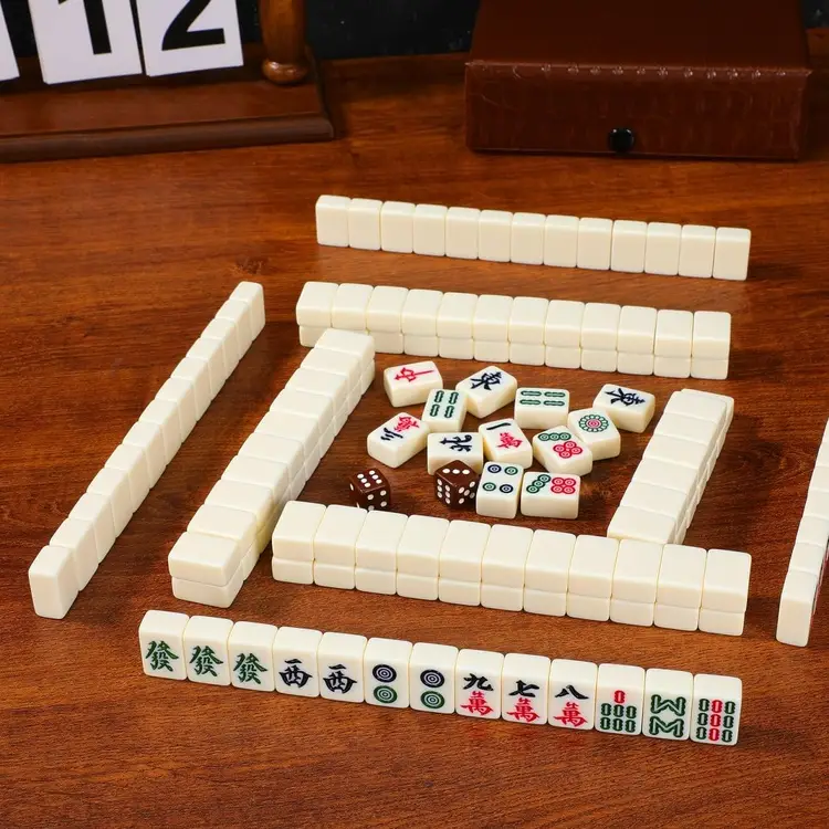 travel friendly mahjong set with 146 tiles 750x750